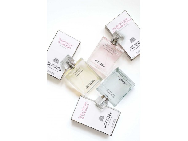 Les Parfums Suspendus