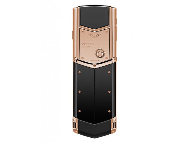 Cellulare Vertu Signature