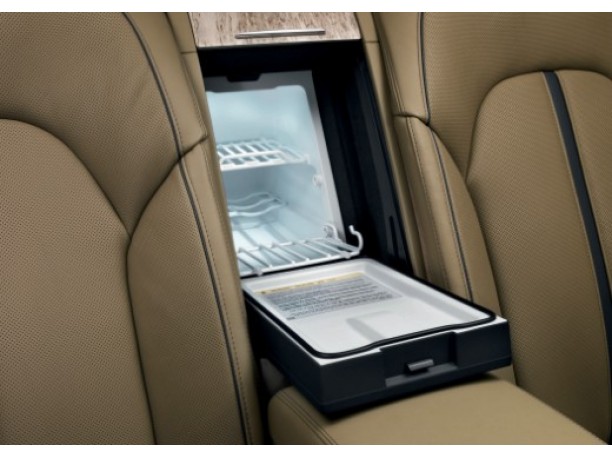 Audi A8 L