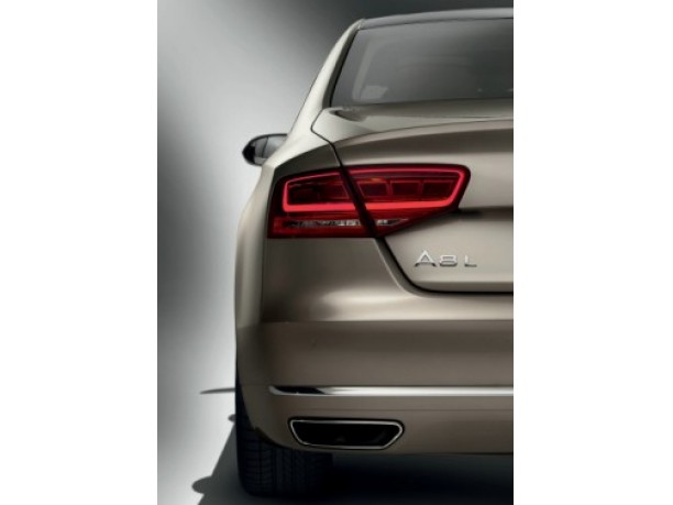 Audi A8 L