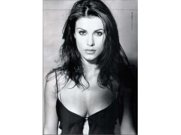 Elisabetta Canalis nella top ten delle più belle del 2010