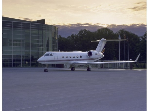 Marquis Jet