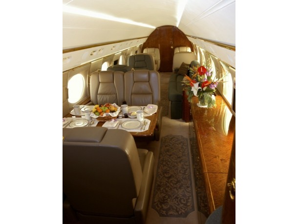 Marquis Jet