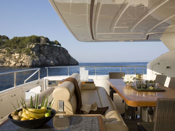 Floating Life International