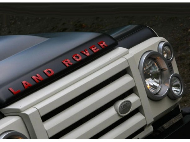 Land Rover Defender by Atelier Aznom