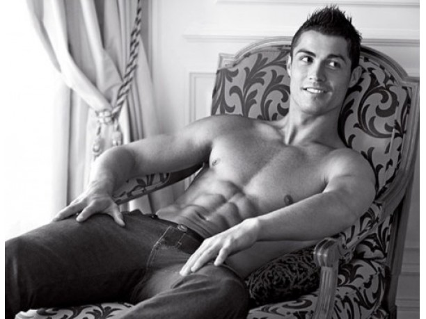 Cristiano Ronaldo dai Mondiali 2010 a Giorgio Armani