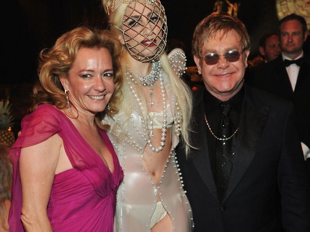 Lady Gaga ospite di Elton John per beneficenza