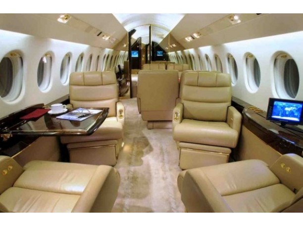Jet Dassault Falcon 900