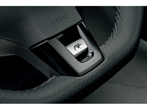Volkswagen R linea sportiva ed elegante