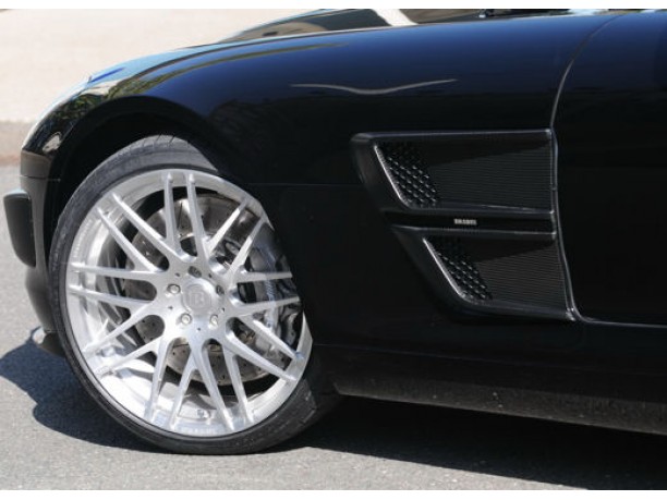 Mercedes SLS personalizzata da Brabus