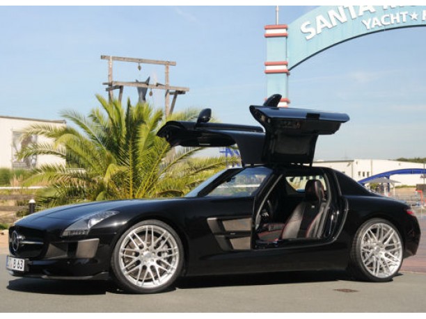 Mercedes SLS personalizzata da Brabus