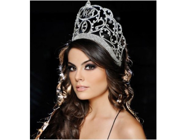 Miss Universo 2010 è Jimena Navarrete