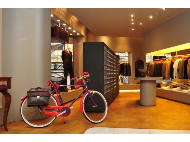 Bicicletta Montante elegante by ISAIA