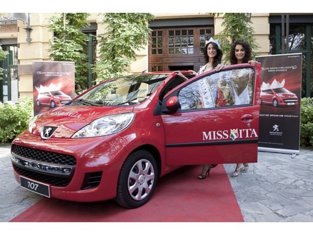Miss Italia 2010 e Peugeot 107