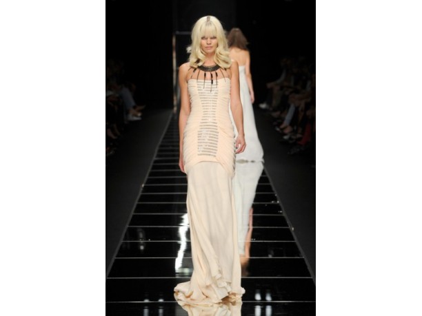 John Richmond primavera-estate 2011 a Milano Moda Donna
