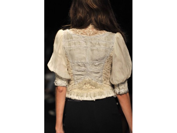 John Richmond primavera-estate 2011 a Milano Moda Donna