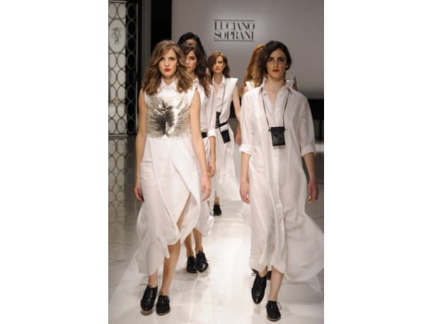 Luciano Soprani collezione primavera-estate 2011
