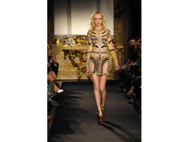 Gaetano Navarra collezione primavera-estate 2011 a Milano Moda Donna