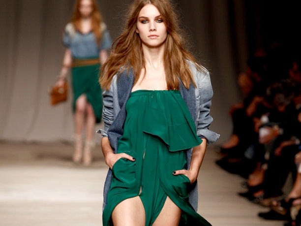 Iceberg primavera-estate 2011 a Milano Moda Donna