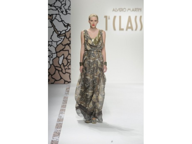 Alviero Martini 1A Classe primavera-estate 2011 a Milano Moda Donna
