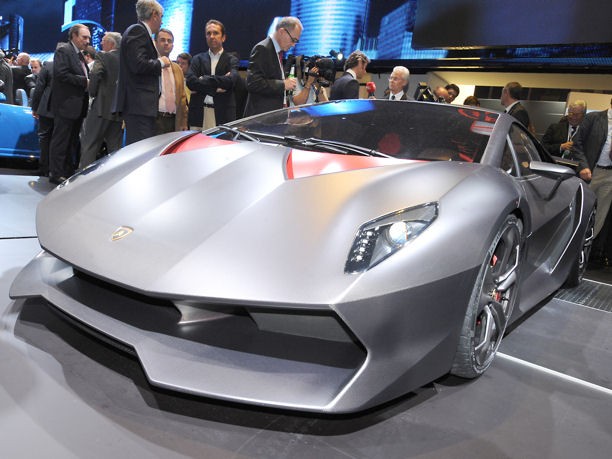 Top Cars al Salone di Parigi 2010