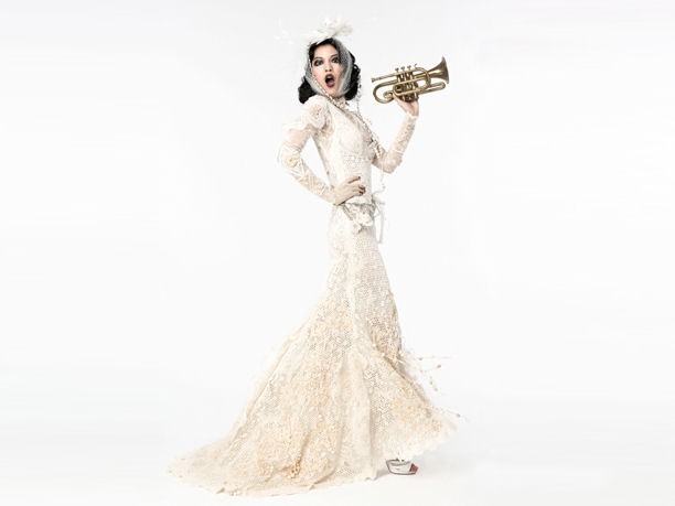 Abiti da sposa Yolas Cris collezione 2012