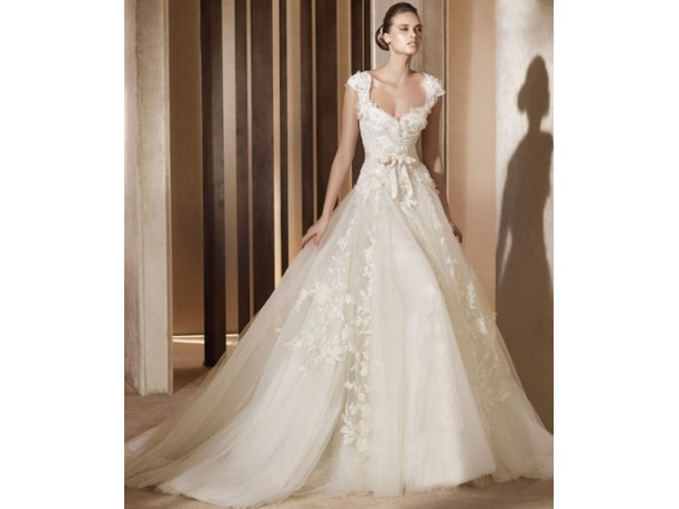 Abiti da sposa Elie by Elie Saab collezione 2012