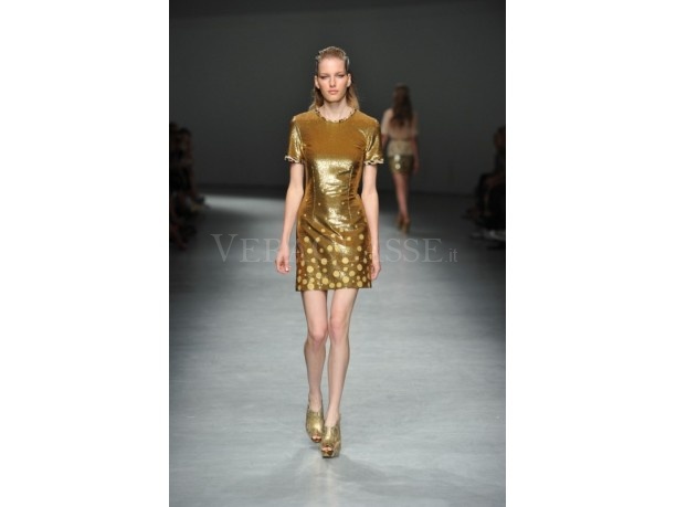 Angelo Marani Sfilata alla Milano Fashion Week 2011