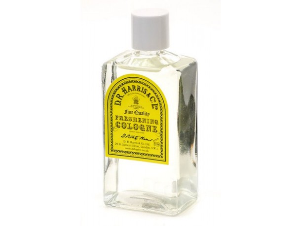 Antica farmacia D.R.Harris & Co. a Londra