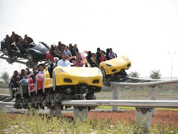 Apre il prestigioso Ferrari World Park ad Abu Dhabi