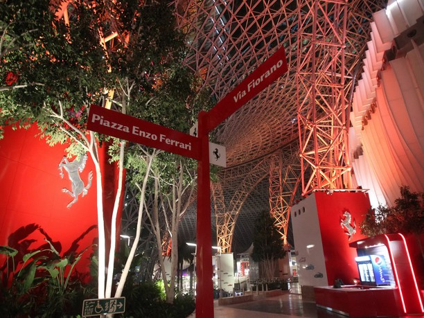 Apre il prestigioso Ferrari World Park ad Abu Dhabi