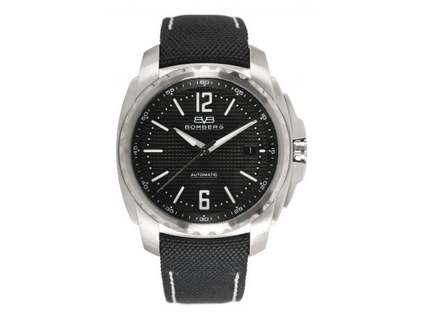 Bomberg collezione orologi esclusivi per il 2013