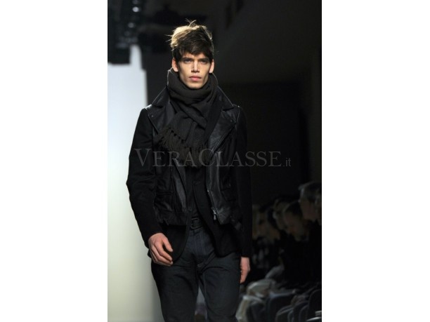Bottega Veneta presenta la collezione autunno-inverno 2012-2013.