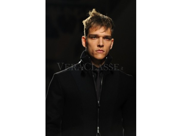 Bottega Veneta presenta la collezione autunno-inverno 2012-2013.