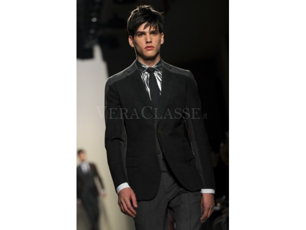 Bottega Veneta presenta la collezione autunno-inverno 2012-2013.