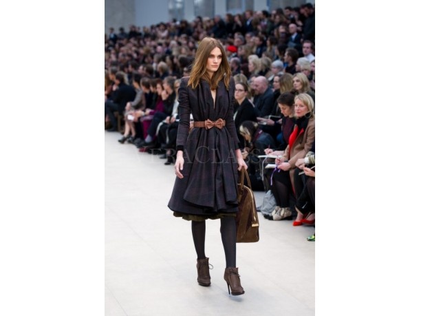Burberry Prosum collezione donne autunno inverno 2012/2013