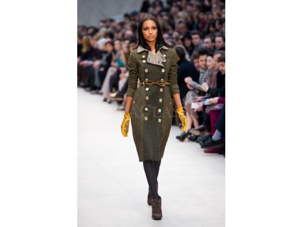 Burberry Prosum collezione donne autunno inverno 2012/2013