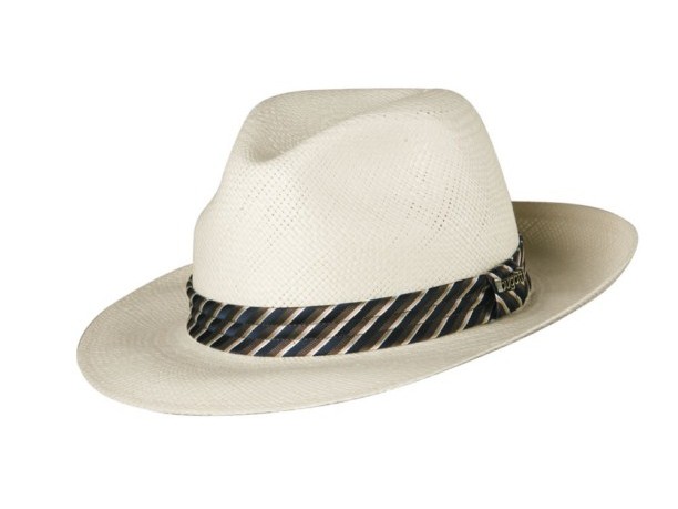 Cappelli Bugatti estate 2011