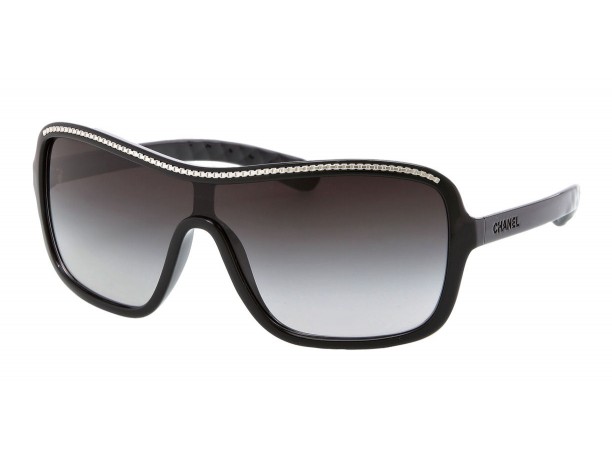 Chanel: la linea di occhiali da sole Plein Soleil di Karl Lagerfeld