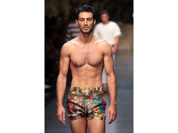 Dolce & Gabbana collezione moda uomo primavera estate 2013
