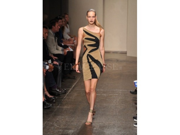 Donna Karan collezione primavera estate 2012