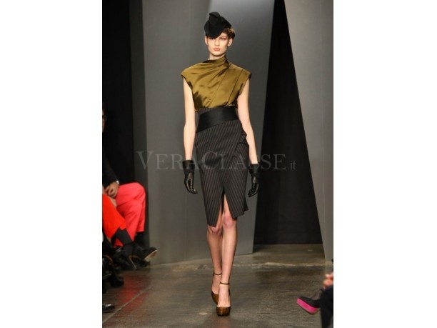 Donna Karan sfilata autunno inverno 2012/2013