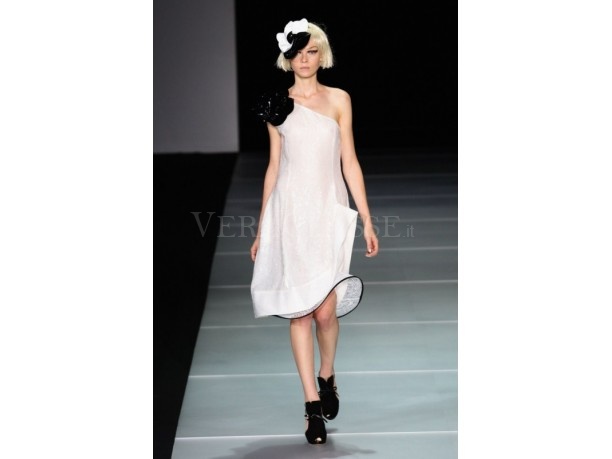 Emporio Armani collezione primavera estate 2012