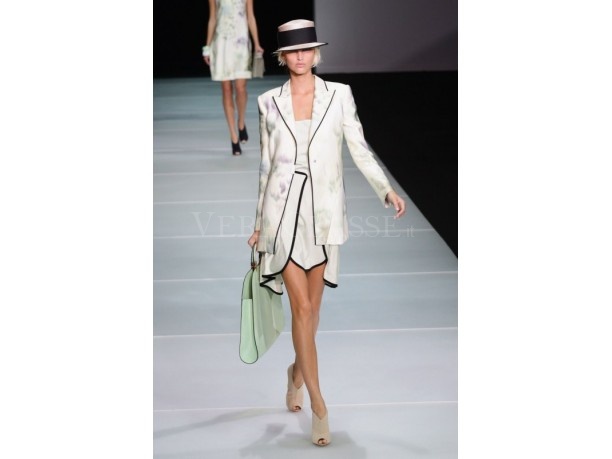 Emporio Armani collezione primavera estate 2012