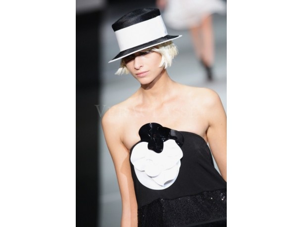 Emporio Armani collezione primavera estate 2012