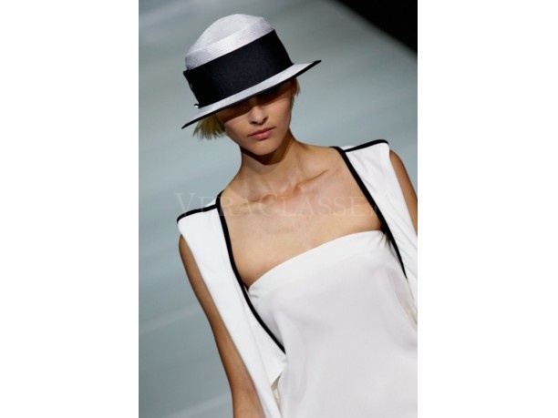 Emporio Armani collezione primavera estate 2012