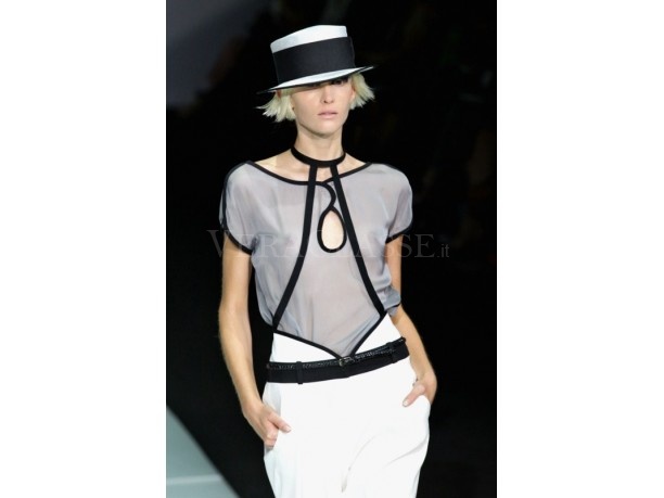 Emporio Armani collezione primavera estate 2012