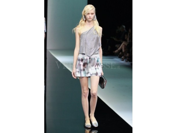 Emporio Armani collezione primavera estate 2013