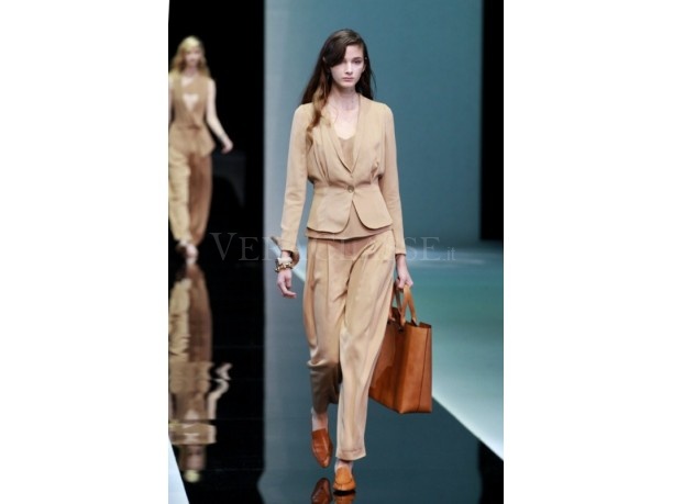 Emporio Armani collezione primavera estate 2013