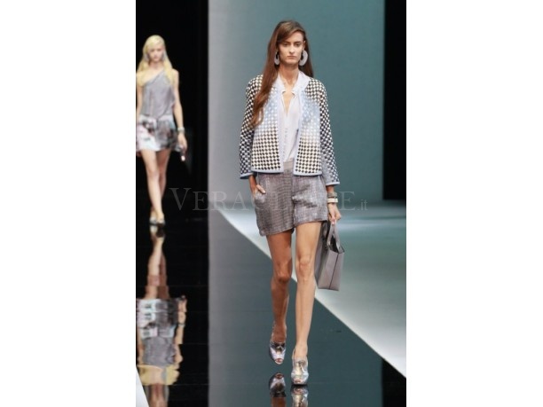 Emporio Armani collezione primavera estate 2013